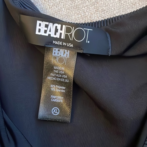 Beach Riot Black One Shoulder Cutout One Piece - Picture 3 of 5